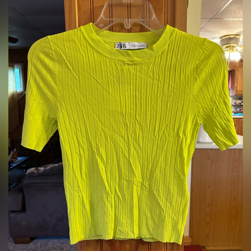 Zara Women's Bright Yellow Short Sleeve Top